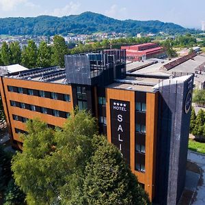 Hotel Salis Tuzla Exterior photo