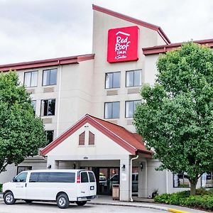 Red Roof Inn & Suites Indianapolis Airport Exterior photo