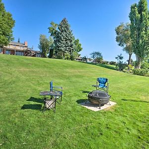 Lake House With Hot Tub - 1 Mi To Surf N Slide Moses Lake Exterior photo