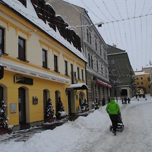 Penzión ÁTRIUM Hotel Prešov Exterior photo