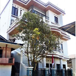 Toraja Lodge Hotel Rantepao Exterior photo