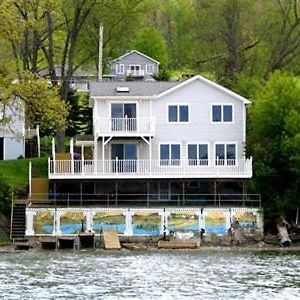 Chateau Du Lac Acomodação com café da manhã Richfield Springs Exterior photo