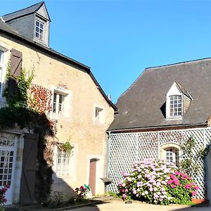 Le Clos Sainte Foy Acomodação com café da manhã Morlaas Exterior photo