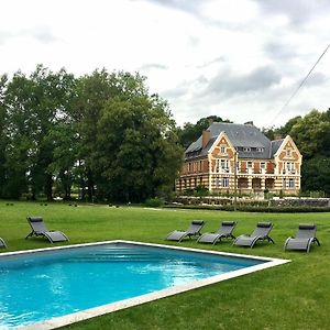 Clos Barthélemy-Château d'Eterpigny Acomodação com café da manhã Eterpigny  Exterior photo