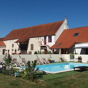 La Maison Rouge Ladoix - Proche Beaune Acomodação com café da manhã Exterior photo