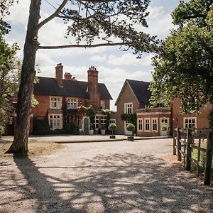 Pontlands Park Hotel Chelmsford Exterior photo