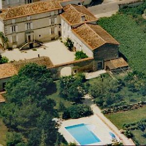 Gite Le Bonheur Vila Hiersac Exterior photo