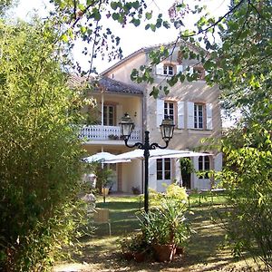 Domaine De Las Planques Acomodação com café da manhã Vaudreuille Exterior photo