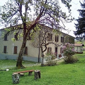 Casa Del Gigi Bnb Acomodação com café da manhã Albareto  Exterior photo