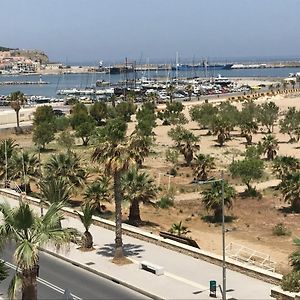 Apartment On The Beach With View Rethymno Exterior photo