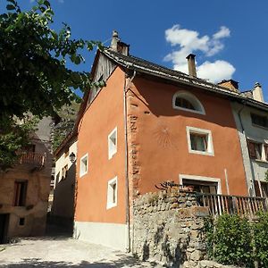 La Maison Basse Acomodação com café da manhã Saint-Dalmas-le-Selvage Exterior photo