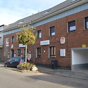 Pension Zur Traube Hotel Bergheim  Exterior photo