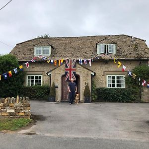 The Old School, Idbury, Ox7 6Ru Acomodação com café da manhã Chipping Norton Exterior photo