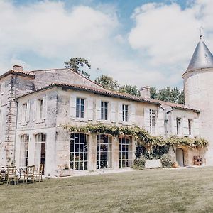 Château de Mouillepied Hotel Port-dʼEnvaux Exterior photo