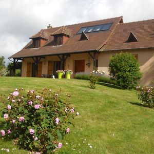 Maison Maton Acomodação com café da manhã La Roche-lʼAbeille Exterior photo