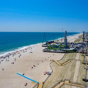 Hammock Inn & Suites North Beach Hotel Seaside Heights Exterior photo