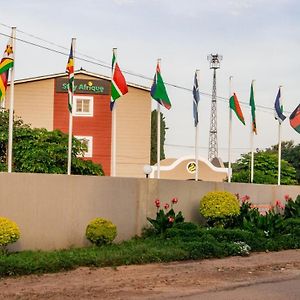 Stay Afrique Hotel Bulawayo Exterior photo