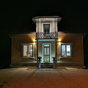 La Maison Fleur De Frangipanier Acomodação com café da manhã Saint-Genix-sur-Guiers Exterior photo