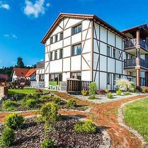 Pensjonat Kupperówka- Stadnina Koni Kolano Hotel Szymbark  Exterior photo