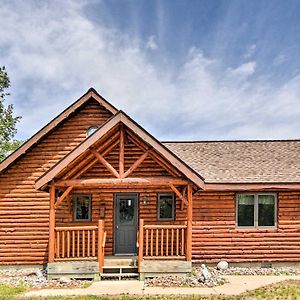 Rapid River Log Cabin With Loft On 160 Scenic Acres Vila Gladstone Exterior photo