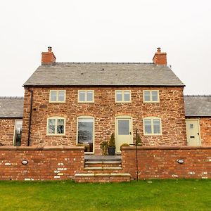 The Patches Vila Shrewsbury Exterior photo