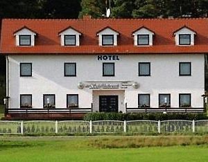 Hotel Am Schiffshebewerk Niederfinow Exterior photo