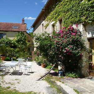 La Grange Vila Grancey-le-Chateau Exterior photo