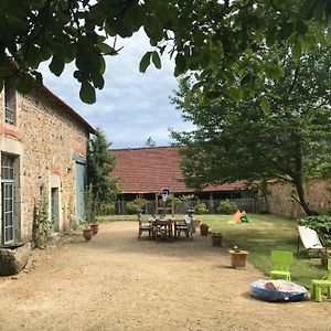 Les écuries du château des Rieux Vila Saint-Martin-Terressus Exterior photo