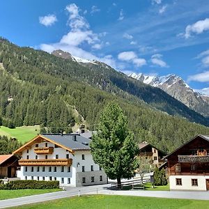 Apart Kirschner Apartamento Sankt Leonhard im Pitztal Exterior photo