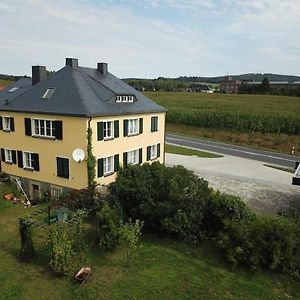 Genesungsort Landhaus Dammert Acomodação com café da manhã Oppach Exterior photo