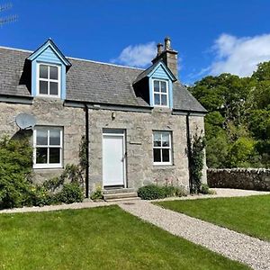 Burnside Cottage On The Blarich Estate Rogart Exterior photo