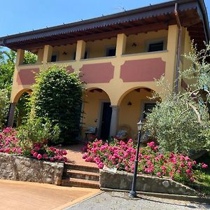 Casa Vacanze La Fiòca Vila Corte Franca Exterior photo