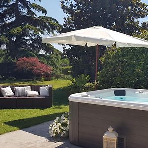 The Berghouse - La Casa Sul Clivo With Jacuzzi Vila Castelnuovo Belbo Exterior photo