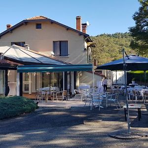 Pavillon Du Lac Acomodação com café da manhã Saint-Etienne  Exterior photo