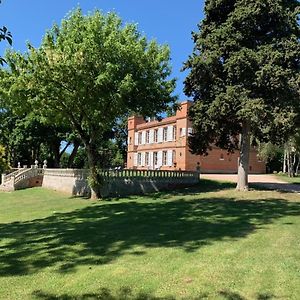 Château Ratou Acomodação com café da manhã Saint-Lys Exterior photo