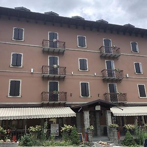 Hotel Appennino Fiumalbo Exterior photo