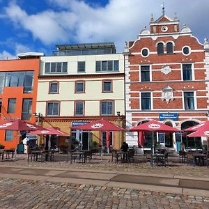 Hiddenseer Hotel Stralsund Exterior photo