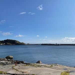 Nordlandshus Ved Havet Pa Reine, Lofoten Vila Exterior photo