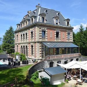 le château des arènes Acomodação com café da manhã Gières Exterior photo