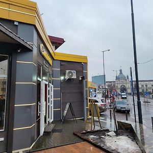 Саквояж Вокзал Acomodação com café da manhã Lviv Exterior photo