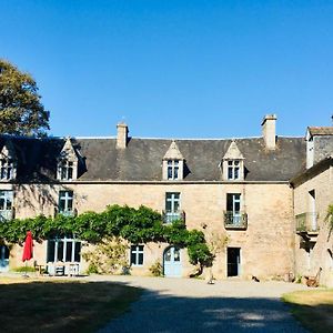 Manoir De Botcol Acomodação com café da manhã Saint-Nicolas-du-Pélem Exterior photo