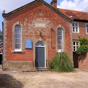 The Methodist Chapel Vila Whiteparish Exterior photo