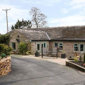 Rhinegold Bungalow Sheffield Exterior photo