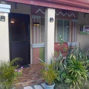 Laly'S B8 Cozy Vacation Townhouse - 10Km To Sbma Vila Olongapo Exterior photo