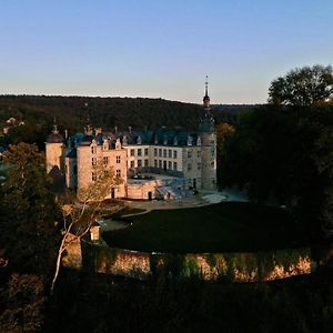 Le Château de Mirwart Exterior photo