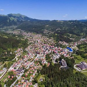 Modern Mountain Kolasin Apartamento Exterior photo