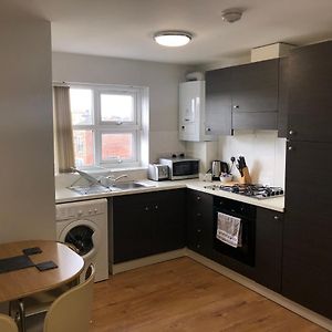 2Nd Floor Town Centre Apt With Free Parking Apartamento Loughborough Exterior photo