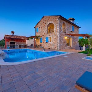 Relax House Surrounded By Olives And Vineyard Vila Stifanići Exterior photo