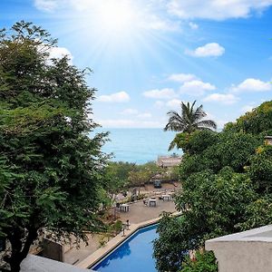 Eko Stay - Tropical Beach Apartments Bombaim Exterior photo