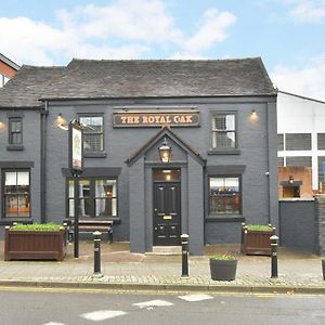 The Royal Oak Hotel Biddulph  Exterior photo